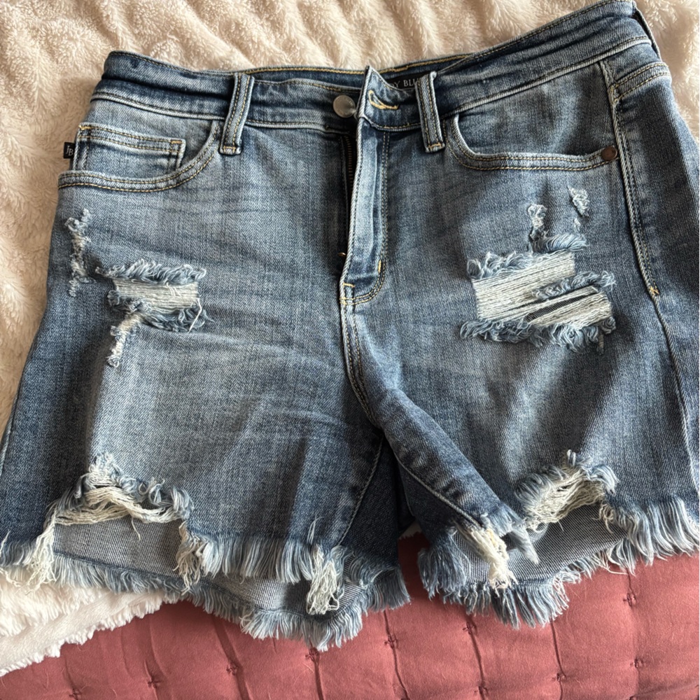 Judy Blue Distressed Denim Shorts - Blue